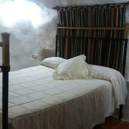 Hostal Cueva Rural La Noguera Pegalajar Exterior foto